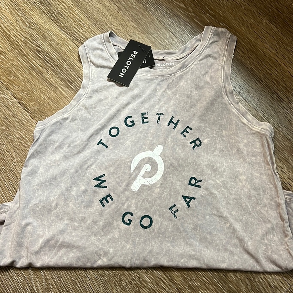 NWT Peloton Flow Racer Tank